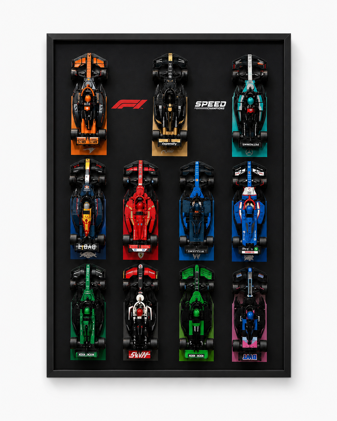 Cadre LEGO F1 50x70 avec 11 Speed Champions dont APXGP 77252 exposées