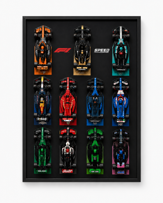 Cadre LEGO F1 50x70 avec 11 Speed Champions dont APXGP 77252 exposées