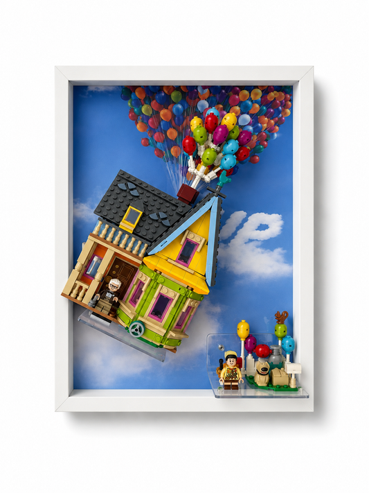 Cadre LEGO Disney Pixar La maison de Là-Haut 43217 30x40 blanc avec set exposé