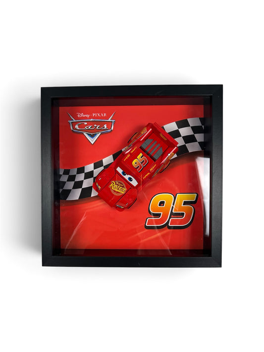 Cadre LEGO Speed Champions Flash McQueen Cars 77255 25x25 avec voiture exposée